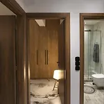 La Luxury Kreousa Apartament