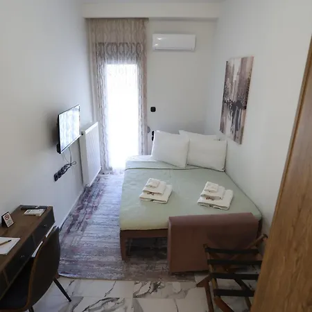 La Luxury Kreousa Apartament *