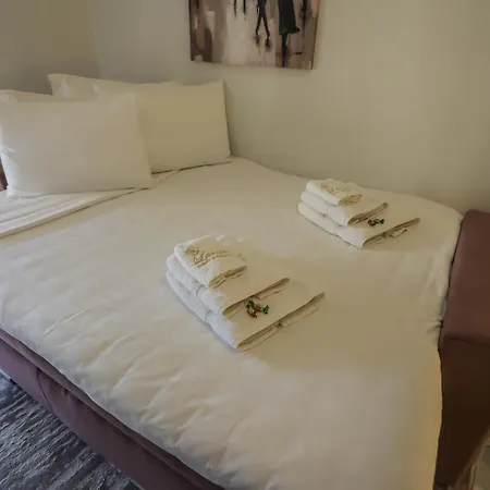 La Luxury Kreousa Yenişehir